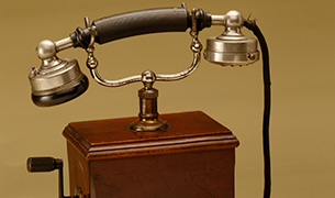 Manual phone, 1920's