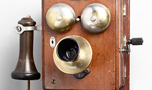 Manual wall phone, 1910’s